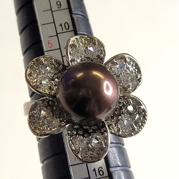 Genuine Brown Pearl and Swaroski Flower Ring Size 6 - Picture 12 of 12